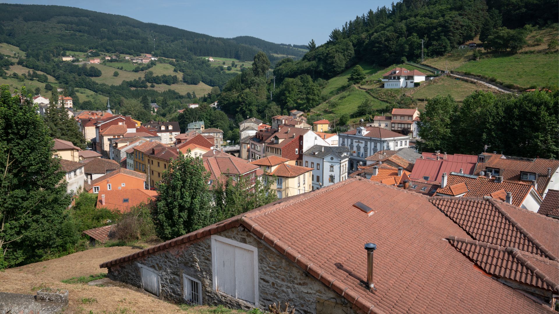 Polade Allande