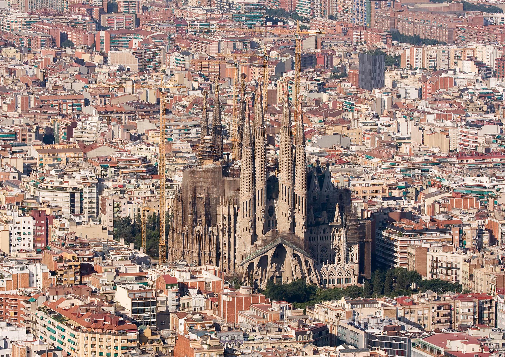 DE BARCELONA A MADRID