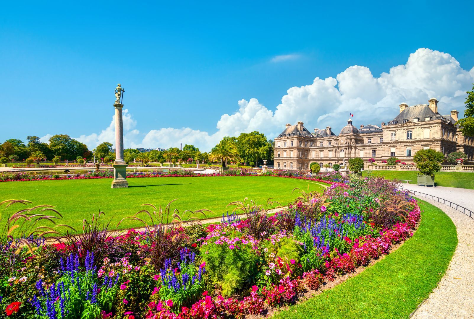 ENCANTOS DE FRANCIA