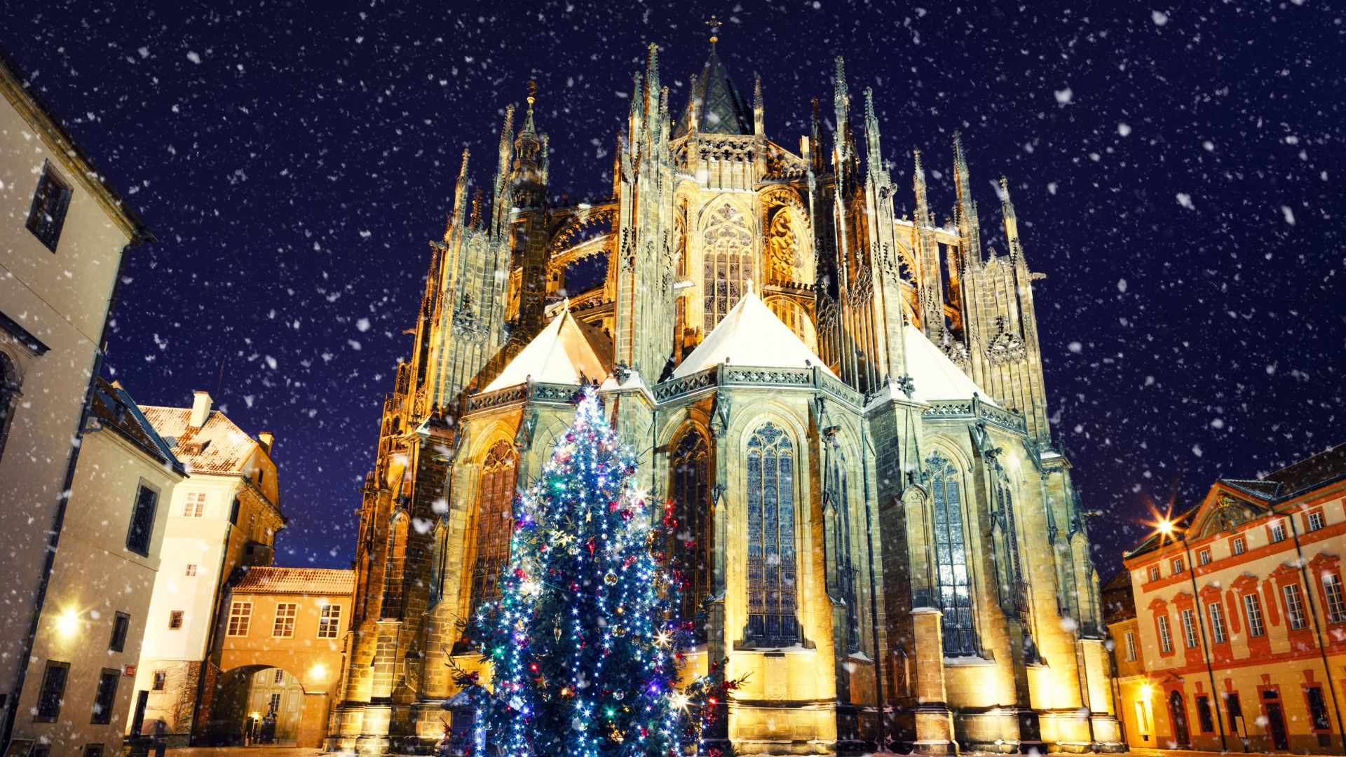 MERCADOS NAVIDEÑOS DE BERLIN A PRAGA