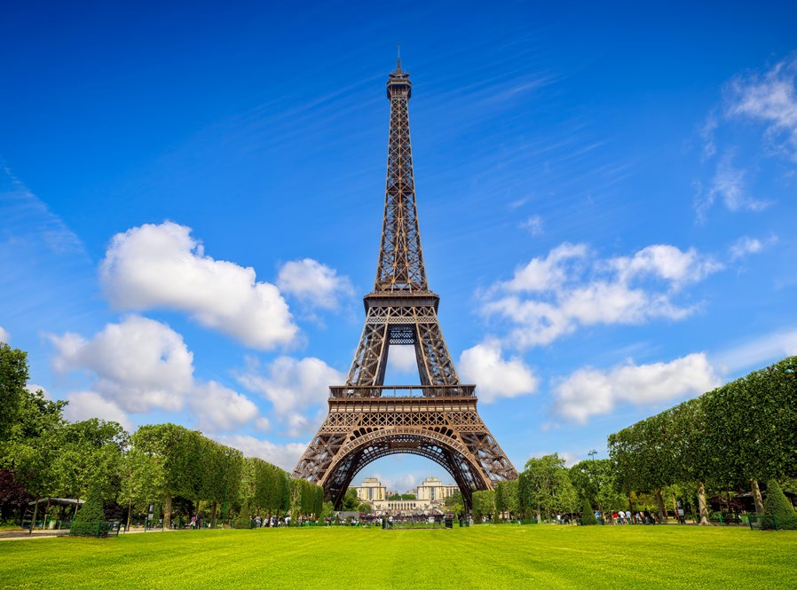 PARÍS E ITALIA EN AVIÓN