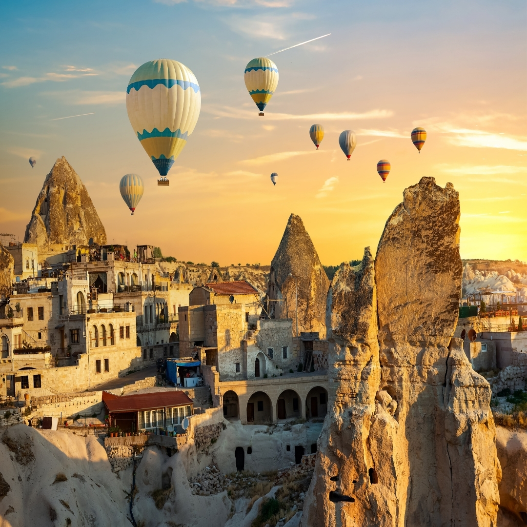 TURQUÍA CLASICA Y DUBAI DE REGALO 14 DÍAS (2026-2027)