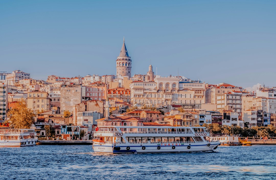 TURQUÍA CLASICA Y DUBAI DE REGALO 14 DÍAS (2026-2027)